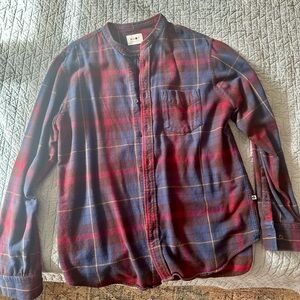 NN07 Band Collar Flannel sz. M